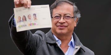 Gustavo Petro fue elegido como el nuevo presidente de Colombia