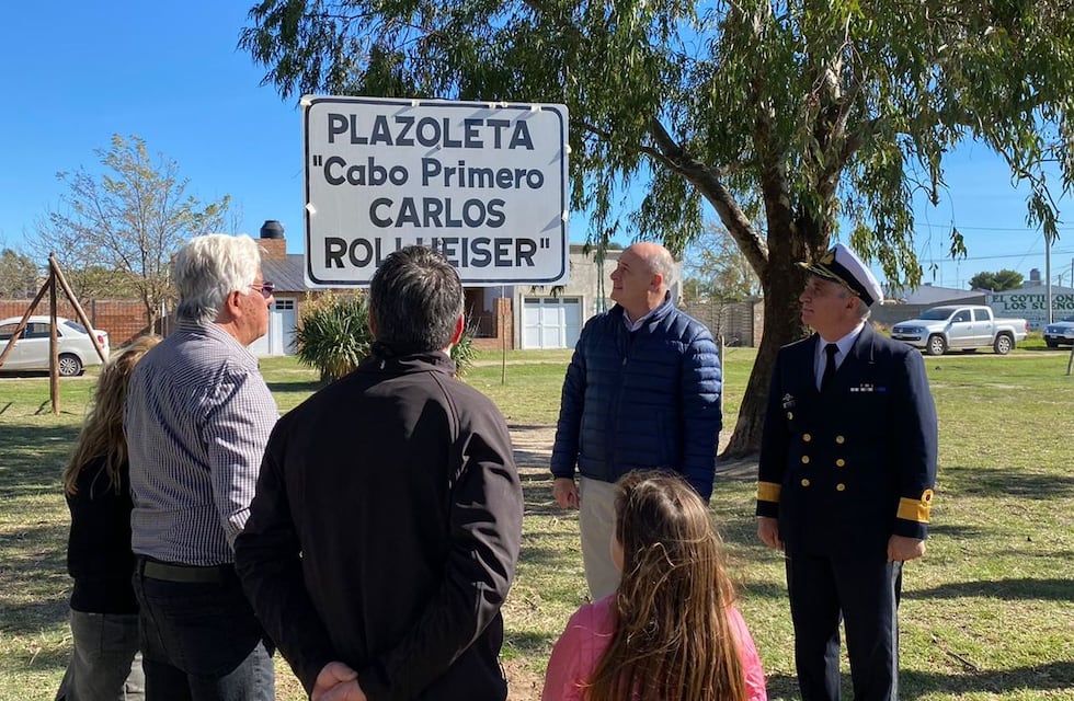 Una plazoleta en Punta Alta rinde homenaje a un héroe del Crucero Belgrano
