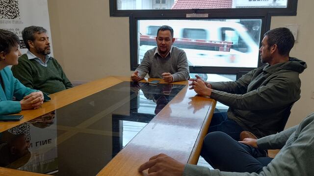 Encuentro entre Defensa del Consumidor de la provincia con el Colegio de Médicos Veterinarios.