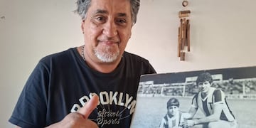 La historia detrás de la postal eterna de un niño y Willington. (Foto: Gentileza)