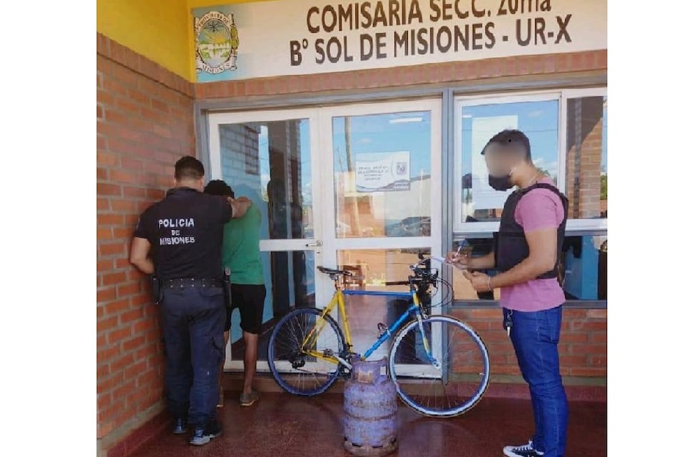 Posadas: detienen a un joven y recuperan elementos robados