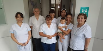 Tucumanos y tucumanas se vacunan contra el Dengue y completan esquemas en el Vacunatorio de la Familia.