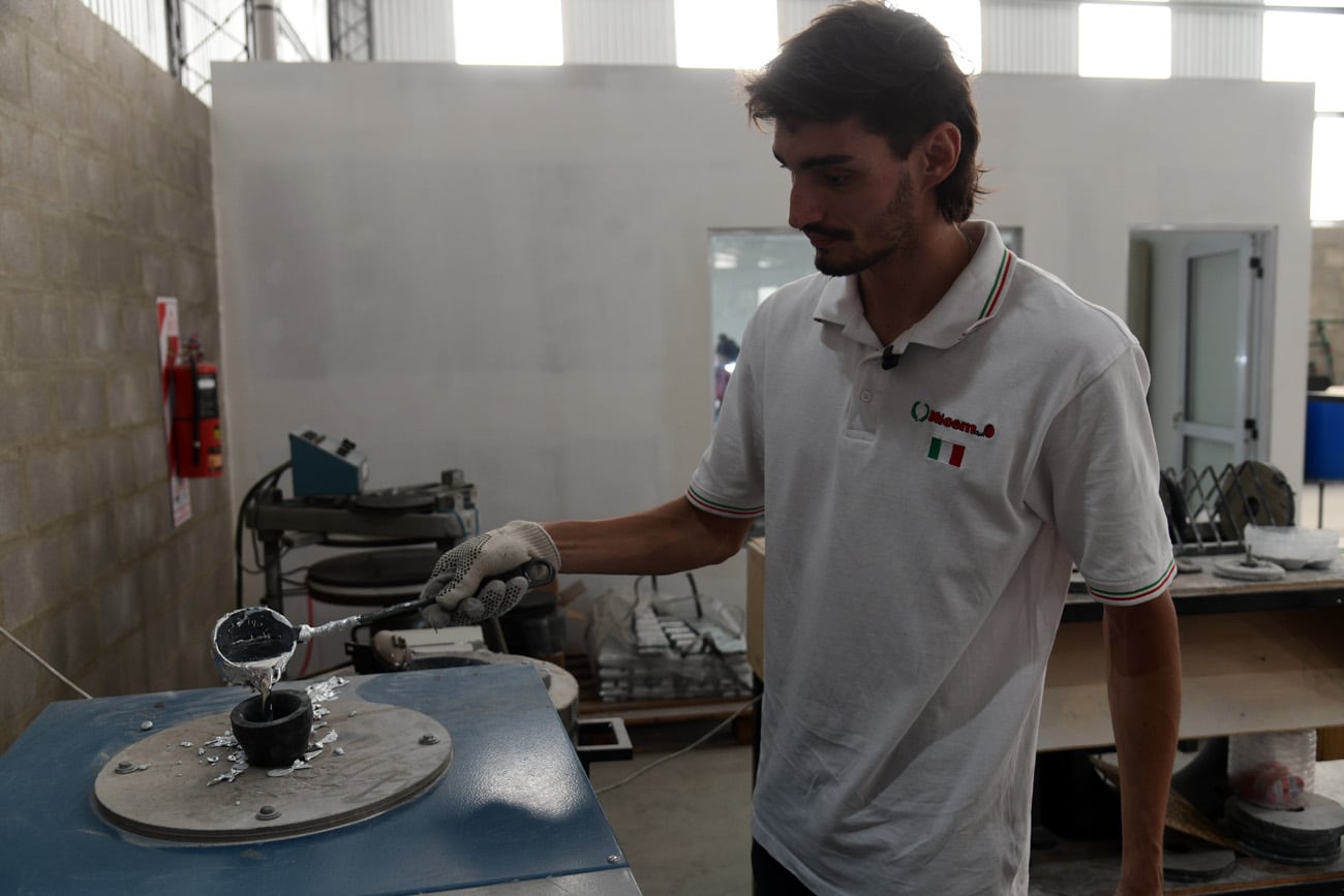 El metal utilizado se funde a 450°C. (Ramiro Pereyra / La Voz)