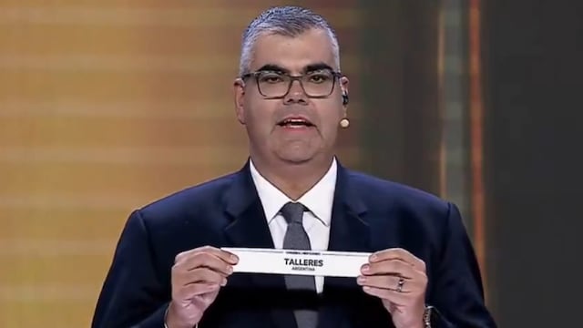 El momento en el que se mostró a Talleres en el sorteo de la Libertadores 2025. Integra el Gurpo D, contra un viejo conocido (Captura de TV).
