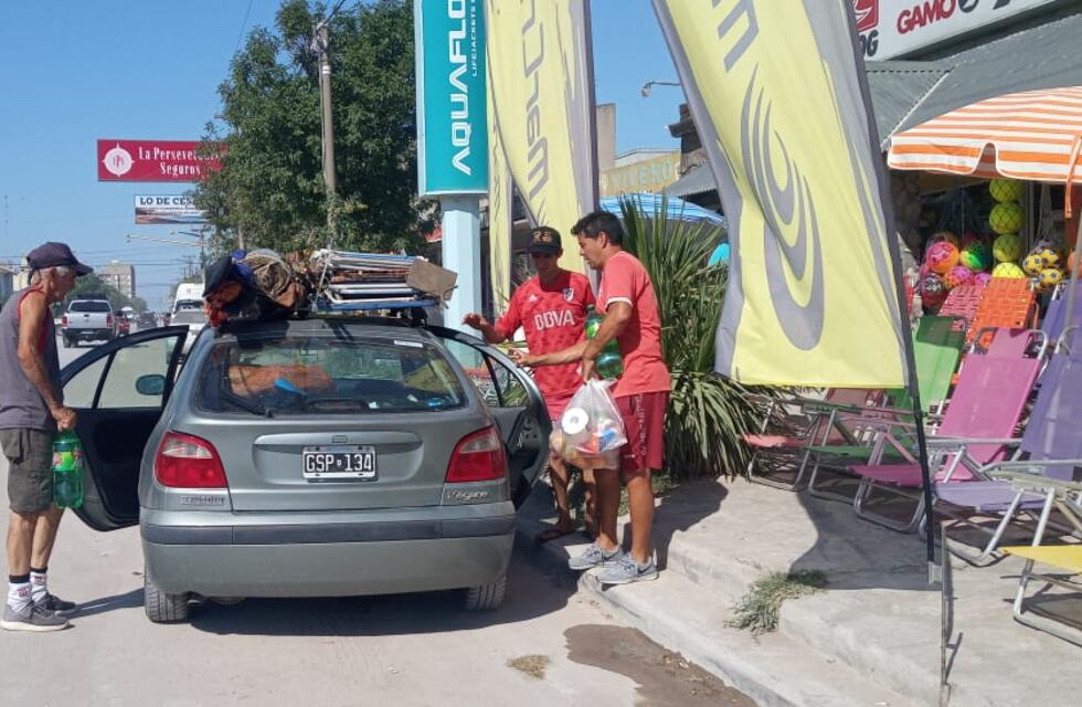 24 Horas de la Corvina Negra 2023: incesante ingreso de vehículos a Claromecó