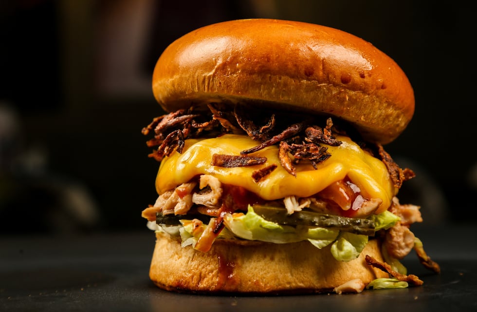 Hamburguesas a $2.000 en Córdoba: la tentadora oferta de un renombrado local