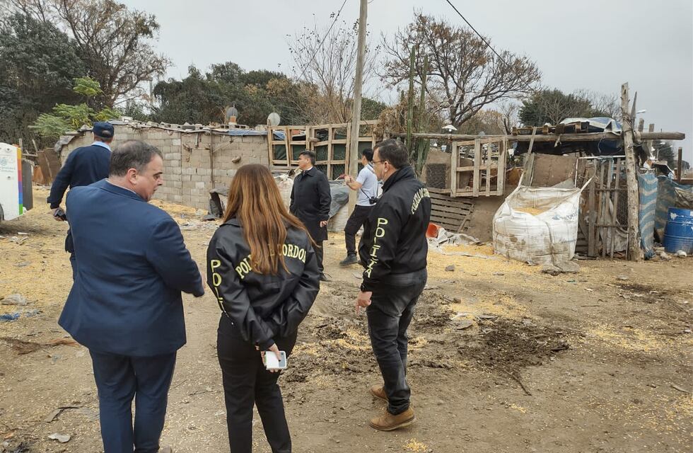 Recuperaron toneladas de maíz robados de un tren en Córdoba: hay ocho detenidos