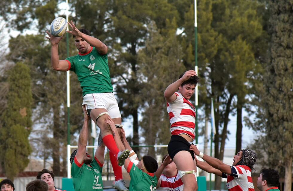 Oficial de rugby: Jockey Club Córdoba sufrió una categórica derrota en Villa María