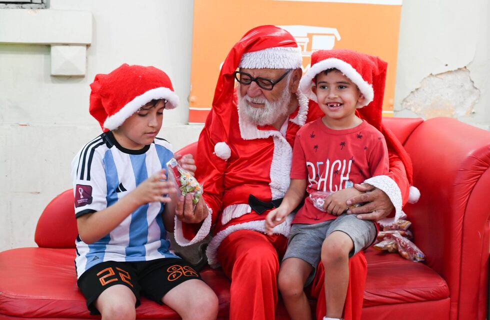 Papá Noel estuvo de visita en el Museo José Domingo Mercado de Arroyito