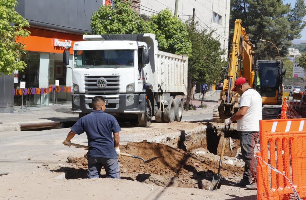 Carlos Paz: avanza la obra de desagües céntrica en calle Las Heras