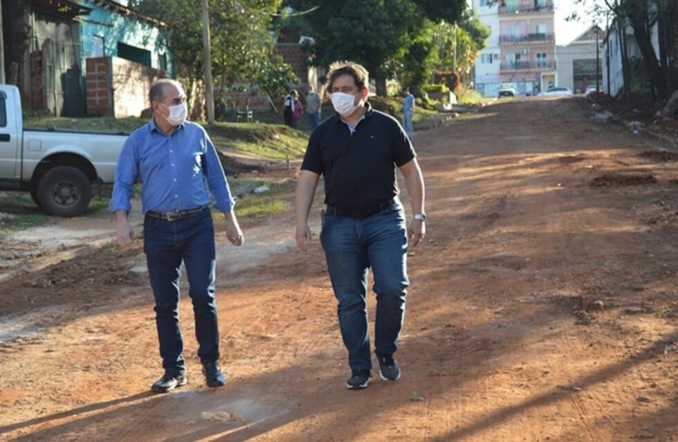 El Intendente de Posadas recorrió las obras de la Chacra 52