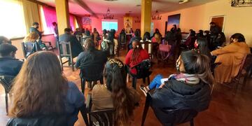 Mujeres debatieron en Humahuaca acerca de la implementación de acciones orientadas a "articular y extender la trama" en diferentes ámbitos.