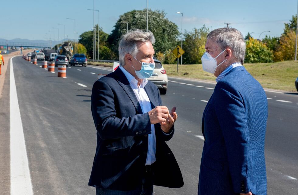 Llaryora y el sistema de transporte: “No estamos pensando en aumentar el boleto”