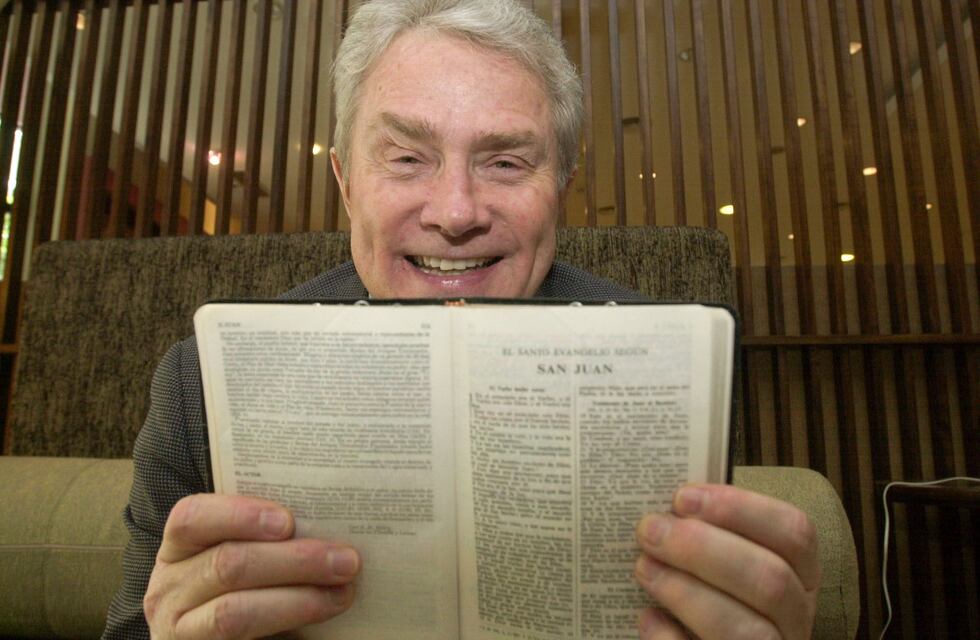 Falleció Luis Palau: el paso del pastor evangelista por Mendoza en 2005