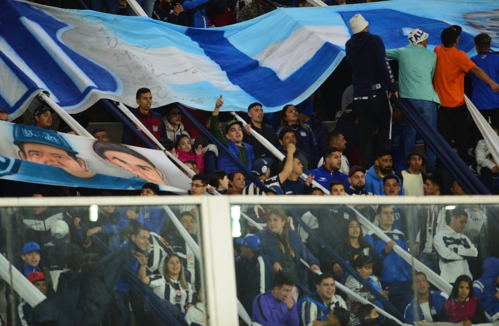 No habrá público visitante en el primer cruce entre Talleres y Vélez por Copa Libertadores