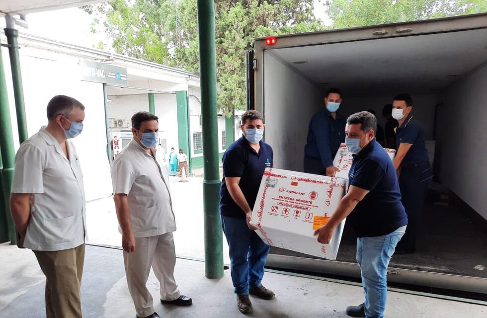 Vacunación: Tucumán recibió 26.400 dosis del primer componente de Sputnik V