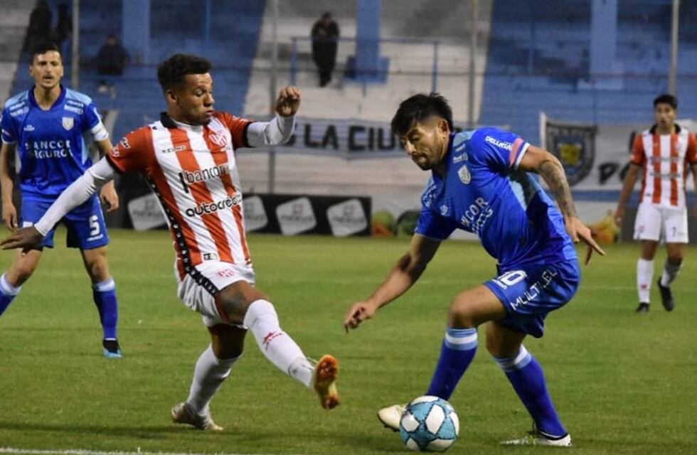 Atlético de Rafaela no encuentra el rumbo: perdió 2 a 1 con Barracas Central