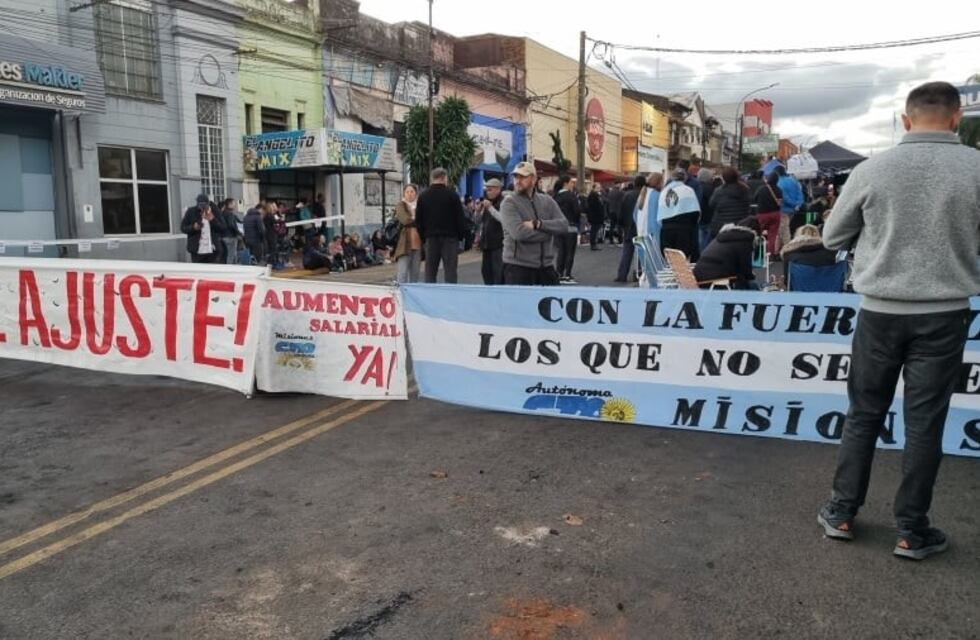 Conflicto policial en Misiones: este lunes se espera avances en la negociación
