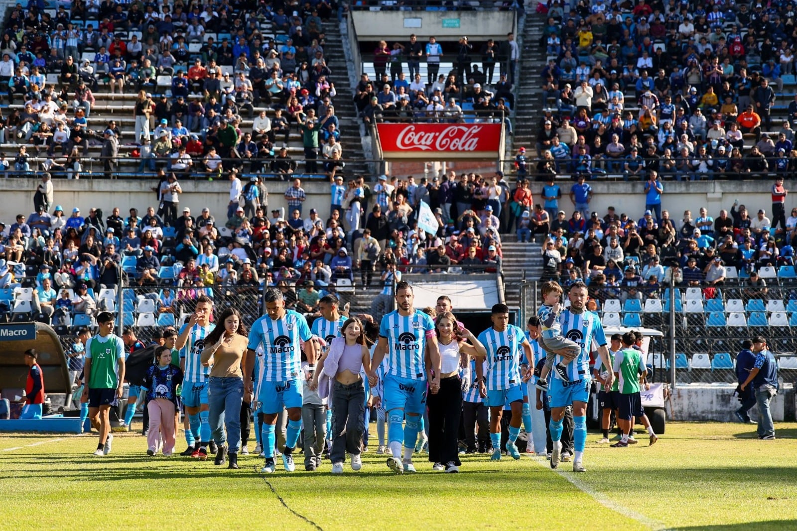 “Lobo, mi buen amigo”: este 20 de julio Gimnasia recibe frente a su gente al CADU en el “23 de Agosto”, por la fecha 23 de la Primera Nacional.