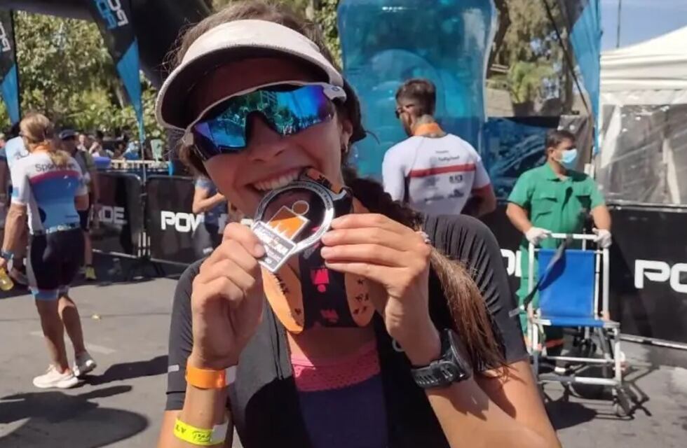 Triatlón: Paula Moschella y Matías Pérez clasificaron al Mundial XTerra 2022 de Hawai