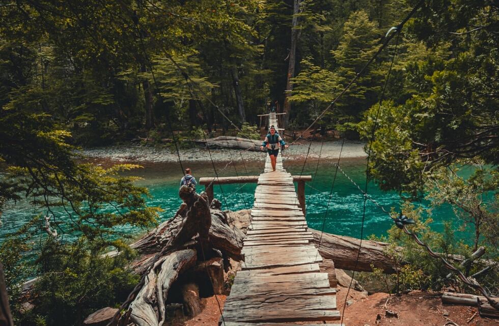 Conocé Cajón Azul, un paraíso lleno de piletones, senderos y arroyos cristalinos que esconde Río Negro
