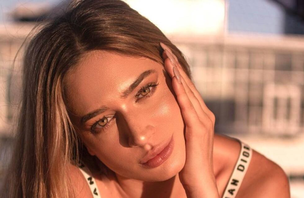 Victoria Irouléguy, ex Gran Hermano, sorprendió al lucir un top de encaje transparente