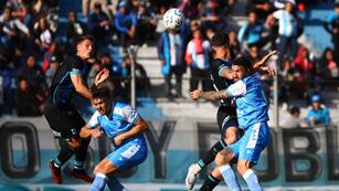 Estudiantes de Río Cuarto estuvo cerca de traerse los tres puntos ante el líder Gimnasia de Jujuy (Crédito: X/@lavozdejujuyok)