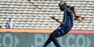 River ya hizo una oferta formal por Juan Carlos Portillo, zaguero de Talleres.