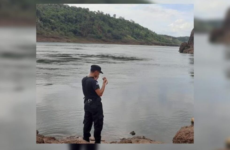 Macabro hallazgo en Puerto Iguazú: encontraron un cadáver humano con disparos y maniatado en el río Paraná