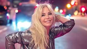 Graciela Alfano lució un increíble vestido total white en su encuentro con Ronaldinho