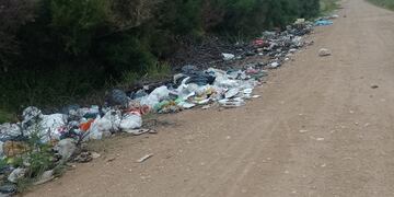 Se solicita a los vecinos no arrojar residuos en lugares no habilitados para tal fin
