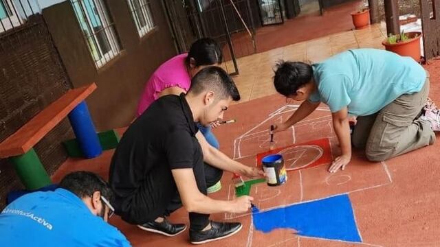 Eldorado: llevan adelante un proyecto que busca la vuelta de los juegos al patio de las escuelas.