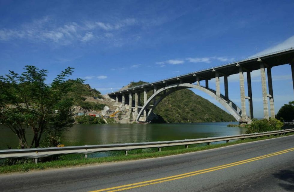 Hallaron un cuerpo sin vida en el lago San Roque