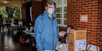 Eldorado: el candidato Diego Rodríguez Larcher ya emitió su voto