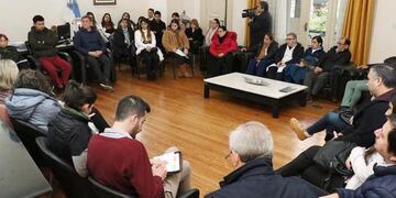 Medina Ruiz, se reunió este martes con jefes de residentes.