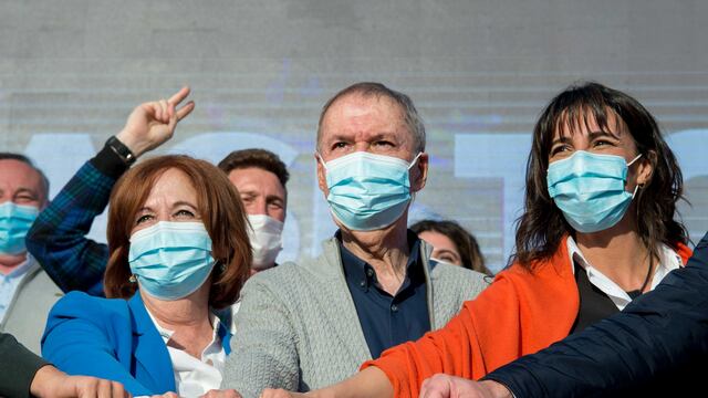 El Gobernador cerró la campaña rumbo a las Pasos con las candidatas Alejandra Vigo y Natalia De la Sota.