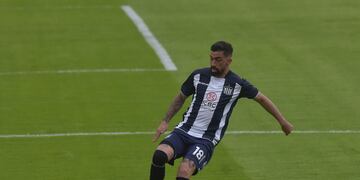 Michael Santos regresa a la formación, por Mateo Retegui (Facundo Luque).