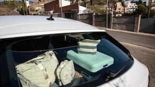 Ni libros ni estampitas: los elementos que deberás guardar en el baúl del auto para atraer abundancia, según el Feng Shui.