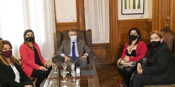 Jaldo recibió a mujeres representantes del Este.