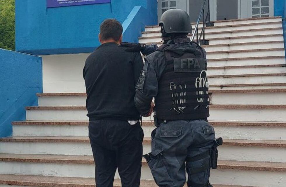 Detuvieron a funcionarios municipales de Córdoba por integrar una banda narco