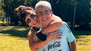 Gianinna Maradona explotó de orgullo ante el nuevo paso profesional de su hijo Benjamín Agüero.