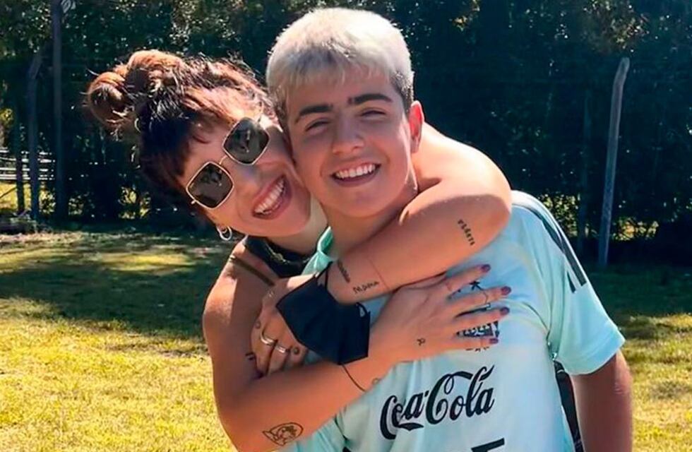 Gianinna Maradona explotó de orgullo ante el nuevo paso profesional de su hijo Benjamín Agüero