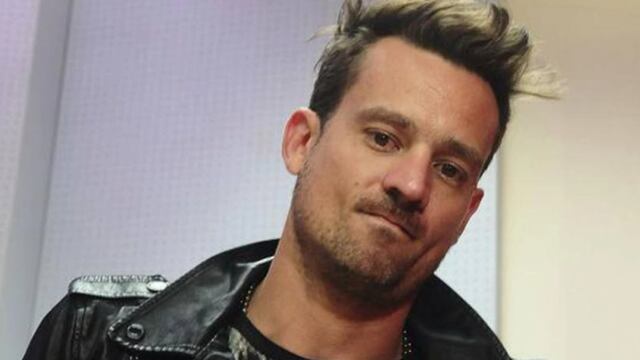 El cantante se encuentra internado.