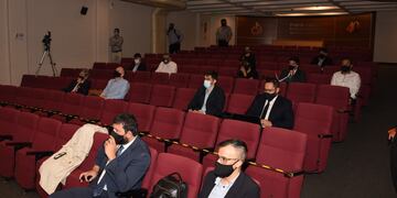 Los acusados participan de las primeras audiencias.