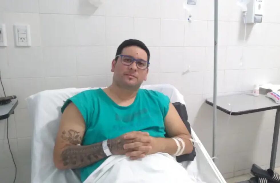 Corrientes: un grupo de cumbia daba un show en la vía pública y un vecino le disparó al cantante en la frente