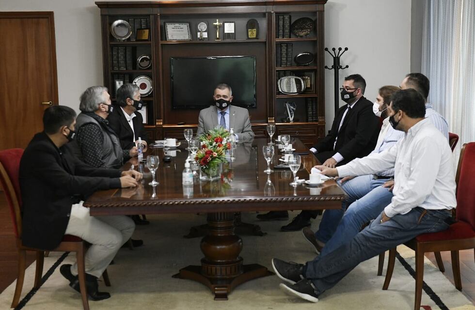 Jaldo recibió a concejales y referentes políticos de Lules