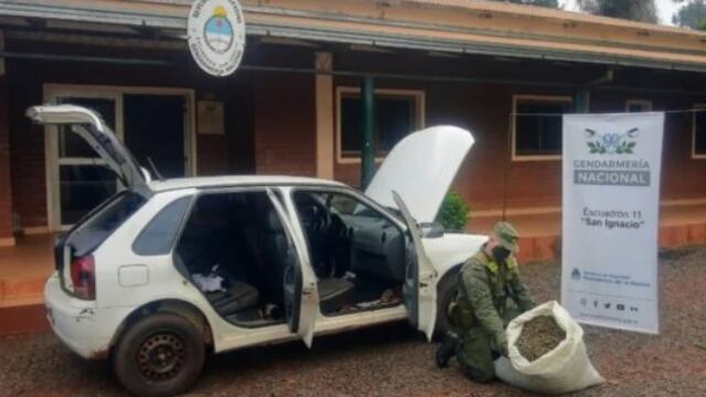 Gobernador Roca: secuestraron marihuana transportada en un automóvil.