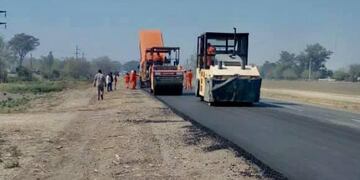 Repavimentan la Ruta 329.