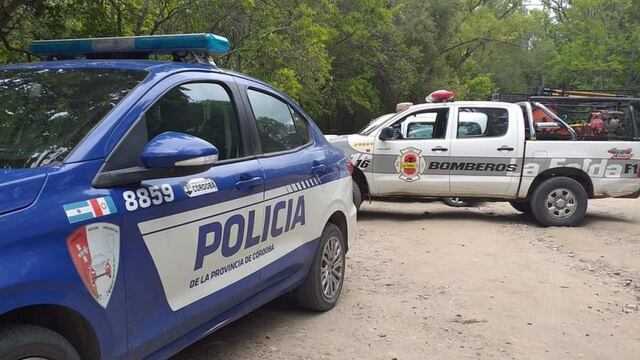 Operativo en el cerro La Banderita, por el rescate de una mujer lesionada. (Foto: Sergio Zárate).