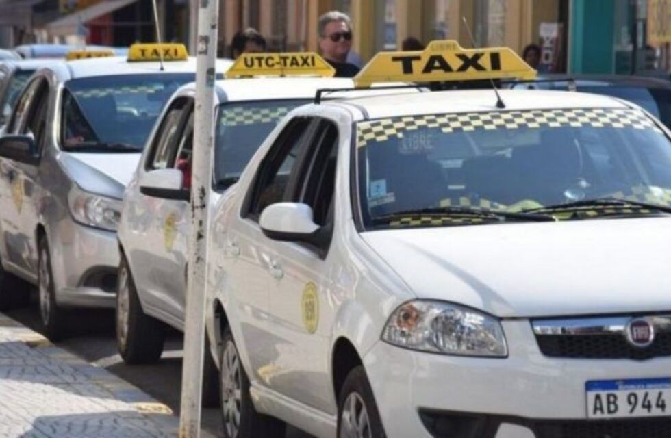 Violento asalto a una taxista en Corrientes: “Si no me entregas todo, te hago boleta”